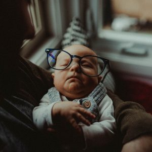 Cozy Toronto Newborn Lifestyle Session